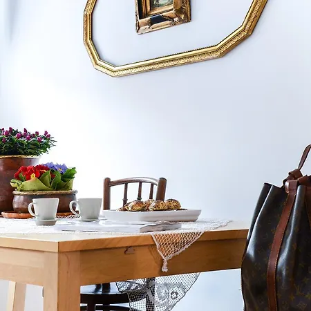 Apartment Sunny In Old Town *